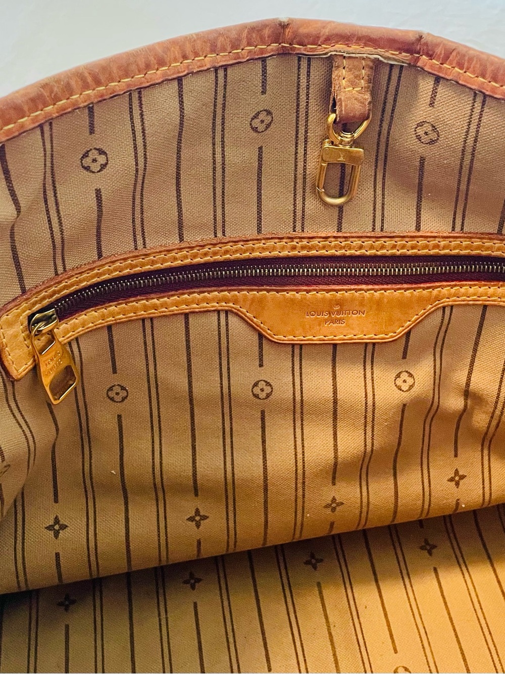 Louis Vuitton Monogram Galliera GM Shoulder Hobo Bag w/Receipt & Dust Bag - Picture 12 of 15